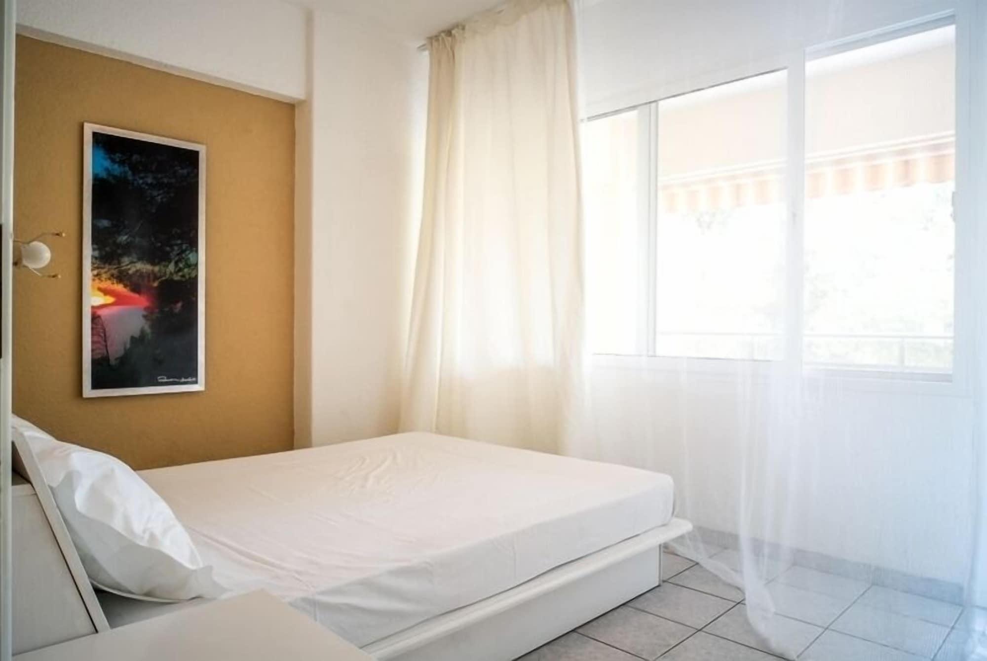 Dryades Hotel Siviri Esterno foto