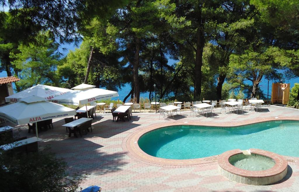 Dryades Hotel Siviri Esterno foto