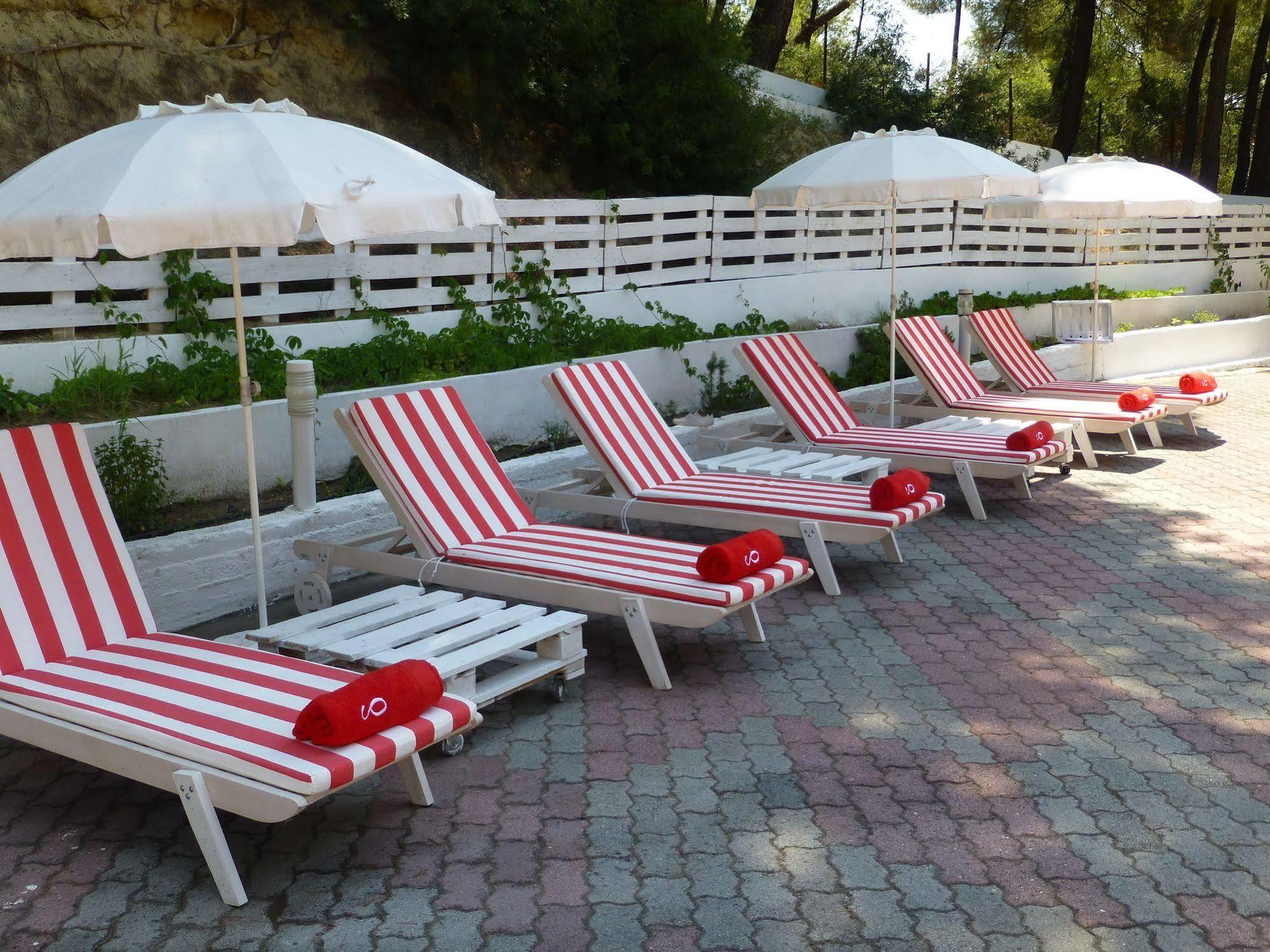 Dryades Hotel Siviri Esterno foto