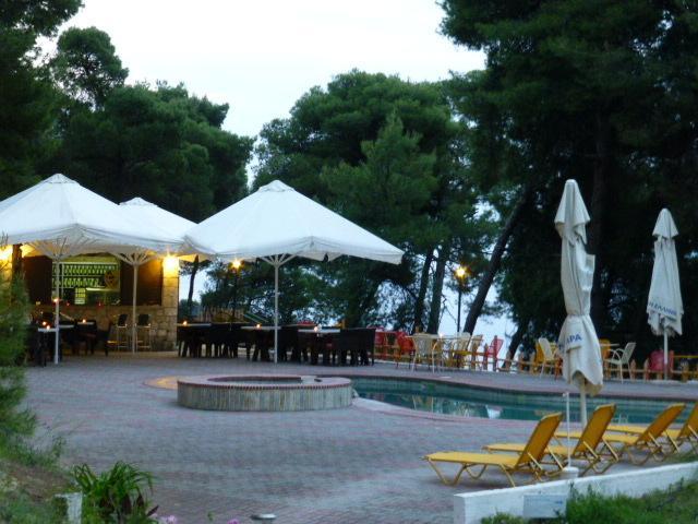 Dryades Hotel Siviri Esterno foto