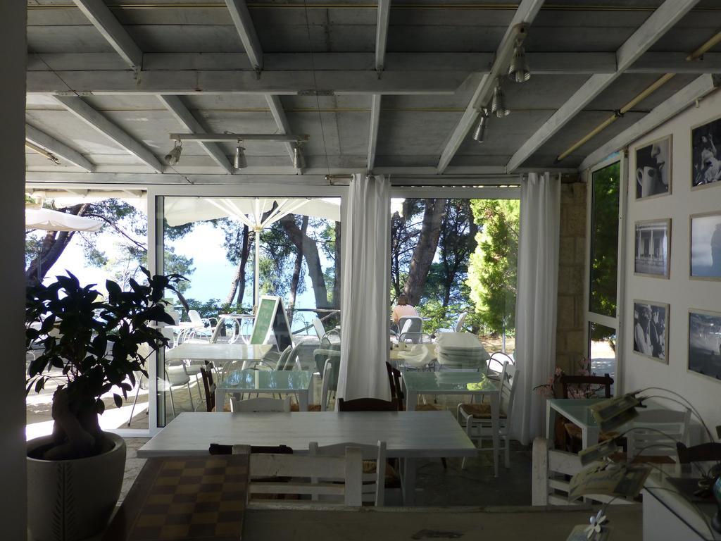 Dryades Hotel Siviri Esterno foto