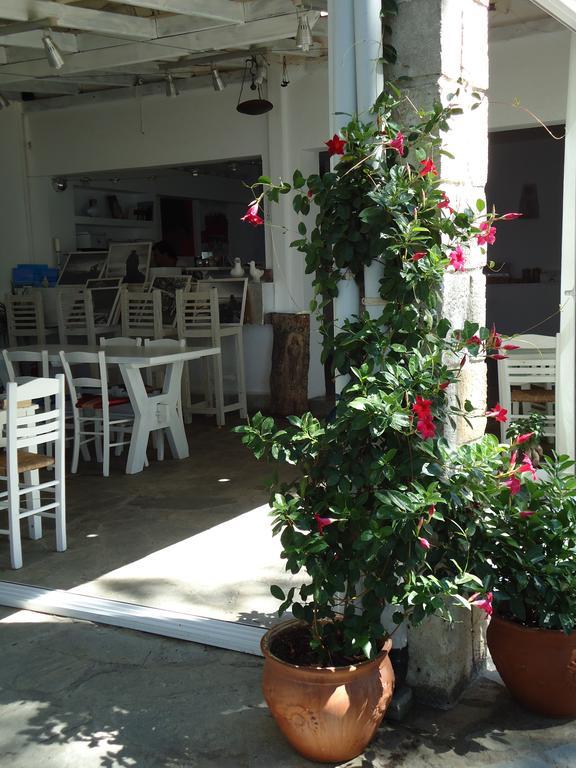 Dryades Hotel Siviri Esterno foto